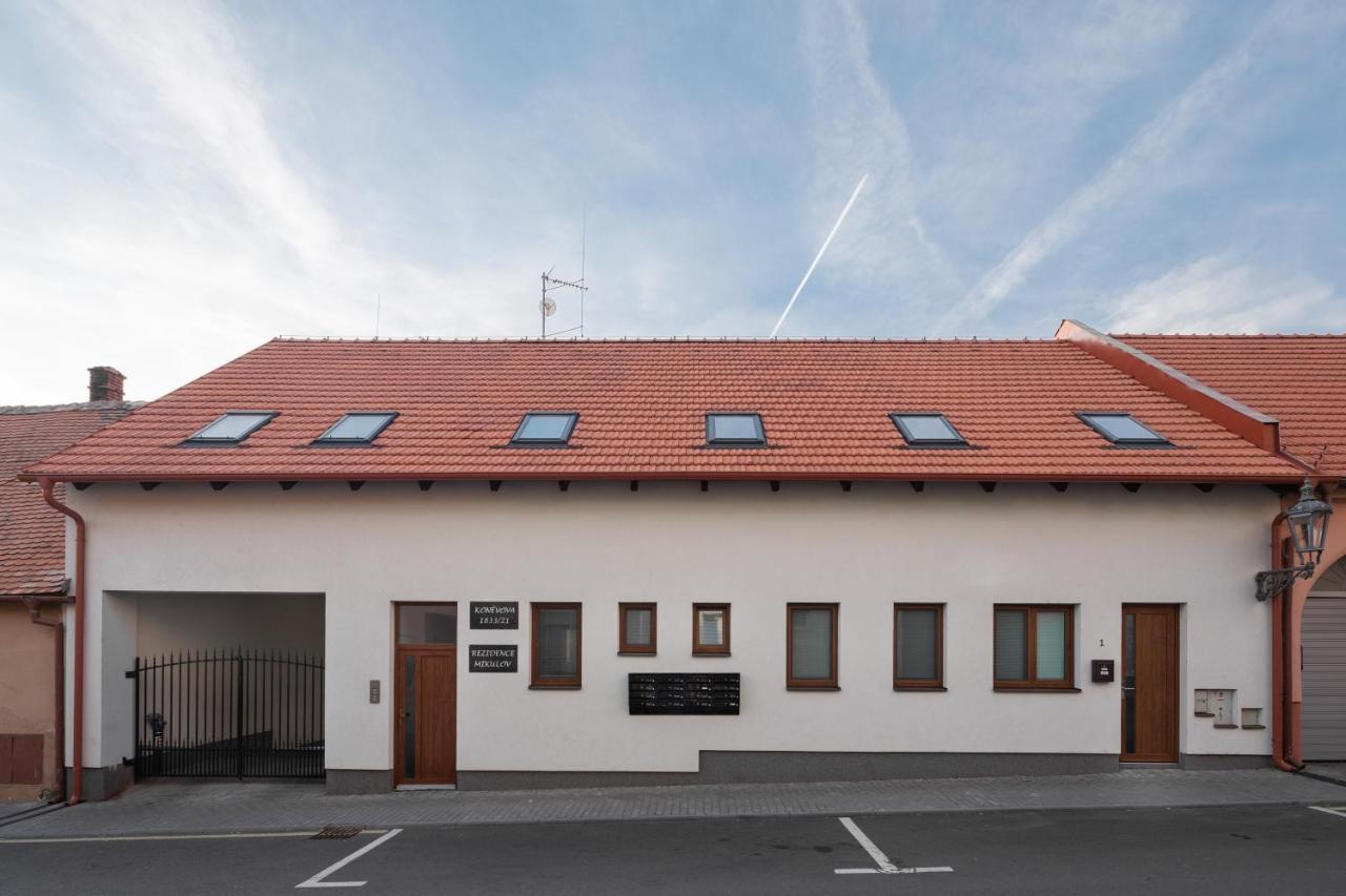 Rezidence Konevova, Mikulov Apartamento Exterior foto